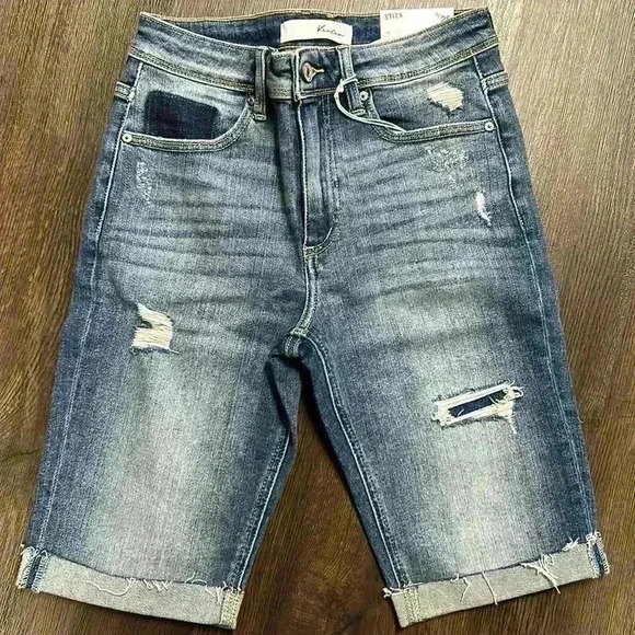 Kancan Bermuda Shorts - Picture 1 of 2